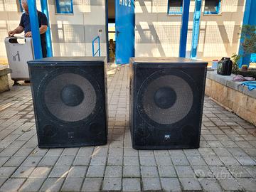 Subwoofer attivo con moduli rcf 8003-as 