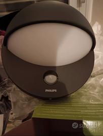 lampada Philips con sensore di movimento 