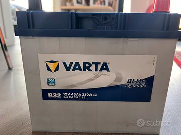 Batteria Varta B32 nuova