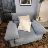 poltrona grande e super comoda tessuto alcantara