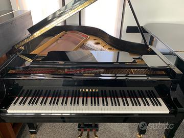 Pianoforte a coda Yamaha G2( perfetto )