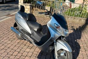 SUZUKI AN BURGMAN 400