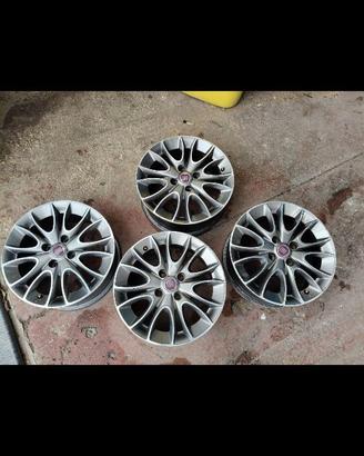 Cerchi in lega fiat punto evo
