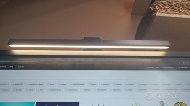 Luce ergonomica schermi pc - attenua luce blu