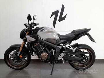 Honda CB 650 R E-CLUTCH '25
