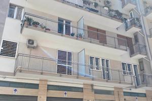 Appartamento trilocale via delfino pesce arredato