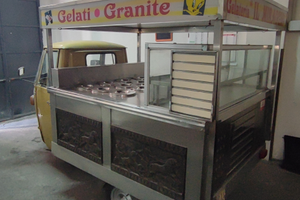 Piaggio ape 601 gelateria