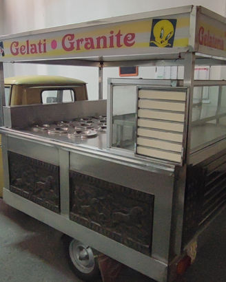 Piaggio ape 601 gelateria