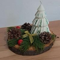 Decorazione Natalizia Artigianale su Base di Legno