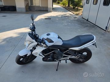 Kawasaki ER 6N - 2009