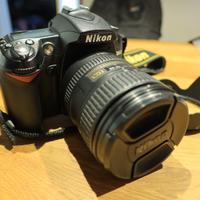 NIKON D90 + AF-S16-85 + BORSA IN BUONE CONDIZIONI