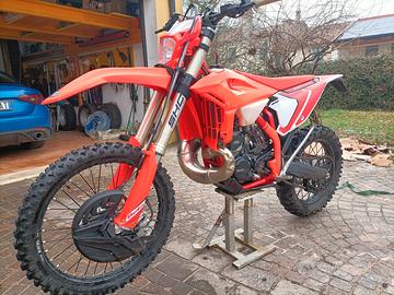 Beta RR Enduro 300 - 2025