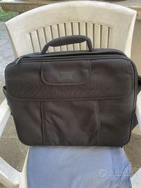 Borsa porta PC Case Logic con tracolla come nuova