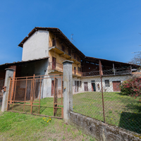 Rustico da ristrutturare