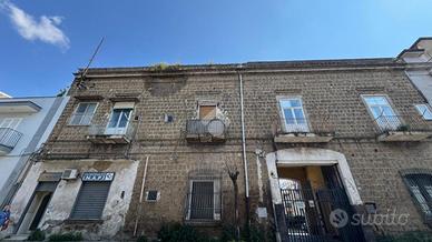 MONOLOCALE A FRATTAMAGGIORE