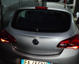 OPEL Corsa 2015 3 porte sinistrata