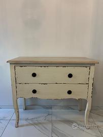 Cassettiera in legno massello shabby chic