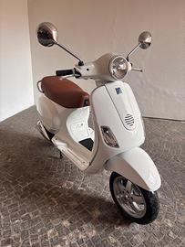 Vespa LX 50