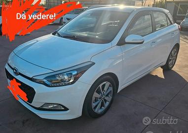 Hyundai i20 - Benzina