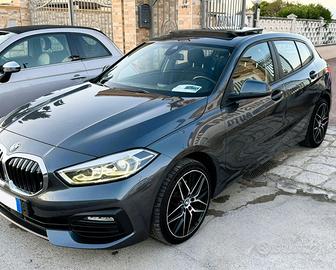 12/2020 Tetto apribile BMW 118d Advantage 150CV