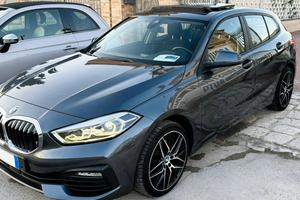 12/2020 Tetto apribile BMW 118d Advantage 150CV