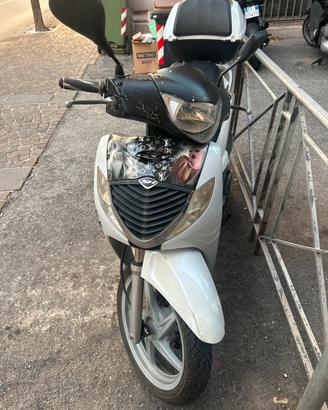Sh 125