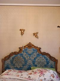 letto antico in legno dorato