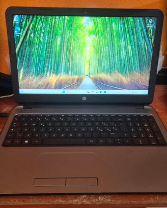pcportatile hp i7ssd256gb ram8gb win 11