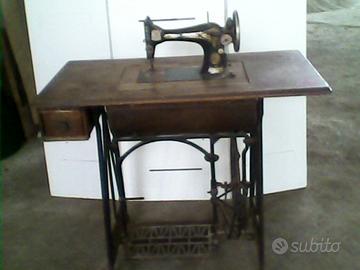 Macchina da cucire "Singer" da restaurare