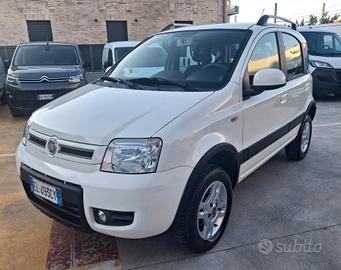 Fiat Panda 4x4 1.3 Multijet  75CV 