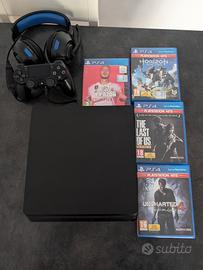 Playstation 4 1tb + giochi + joypad 