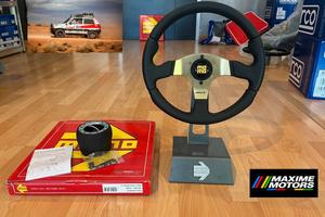 Volante MOMO RACE GOLD + mozzo per Fiat Panda raid