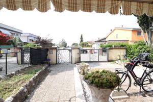 2 LOCALI A RONCOFERRARO