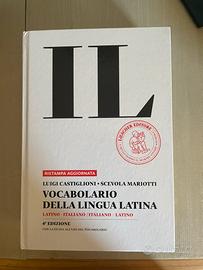 Dizionario di latino “IL”