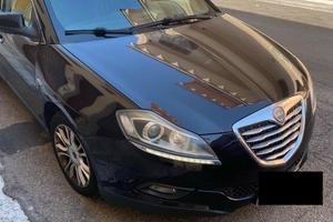 Lancia delta gold 2012 diesel 1600