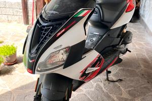 Aprilia SR 50 (2 tempi)