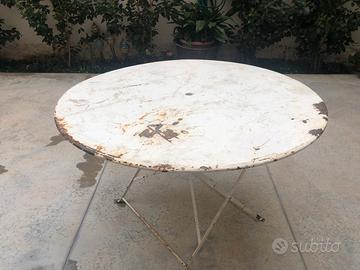 Tavolo francese in ferro