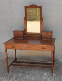 Toletta petinousse d'epoca in legno con specchio