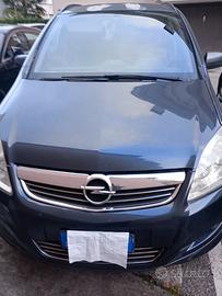 Auto Opel zafira