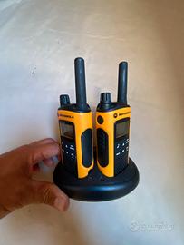 Walkie Talkie Motorola TLKR
