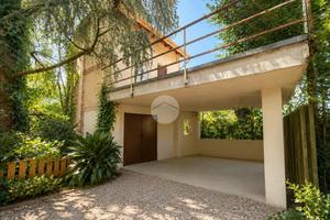 VILLA SINGOLA A CORBETTA