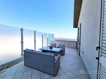 Appartamento di 145 m² con 5 locali e box auto a B