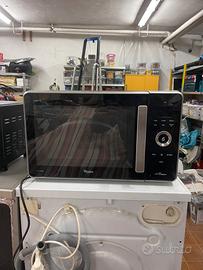 Fornetto microonde e forno ventilato