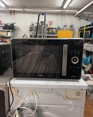 Fornetto microonde e forno ventilato