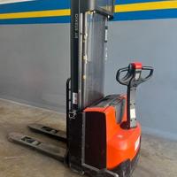 ELEVATORE TOYOTA 12 Q.li TRIPLEX
