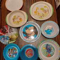 Piatti, bicchieri e posate per bimbi Disney
