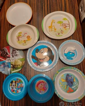 Piatti, bicchieri e posate per bimbi Disney