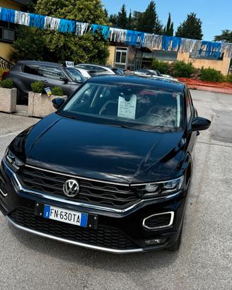"DA VETRINA " Volkswagen T-Roc 1.5 TSI ACT FULL