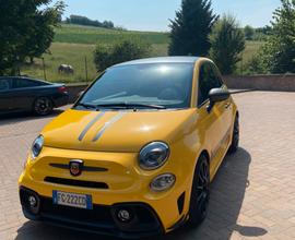 Abarth 595 competizione