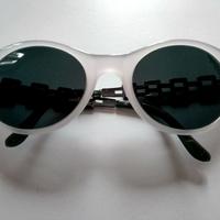 Occhiali da sole Valentino vintage V684 204 130